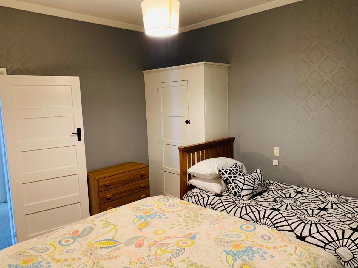 Quiet Home With Modern Touch Dunedin Bagian luar foto